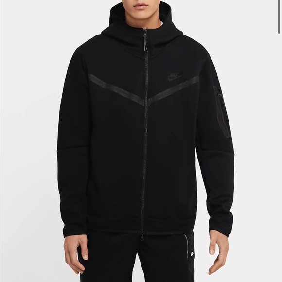 Nike Jackets & Coats Nwt Mens M Nike Sportswear Tech Fleece Poshmark
